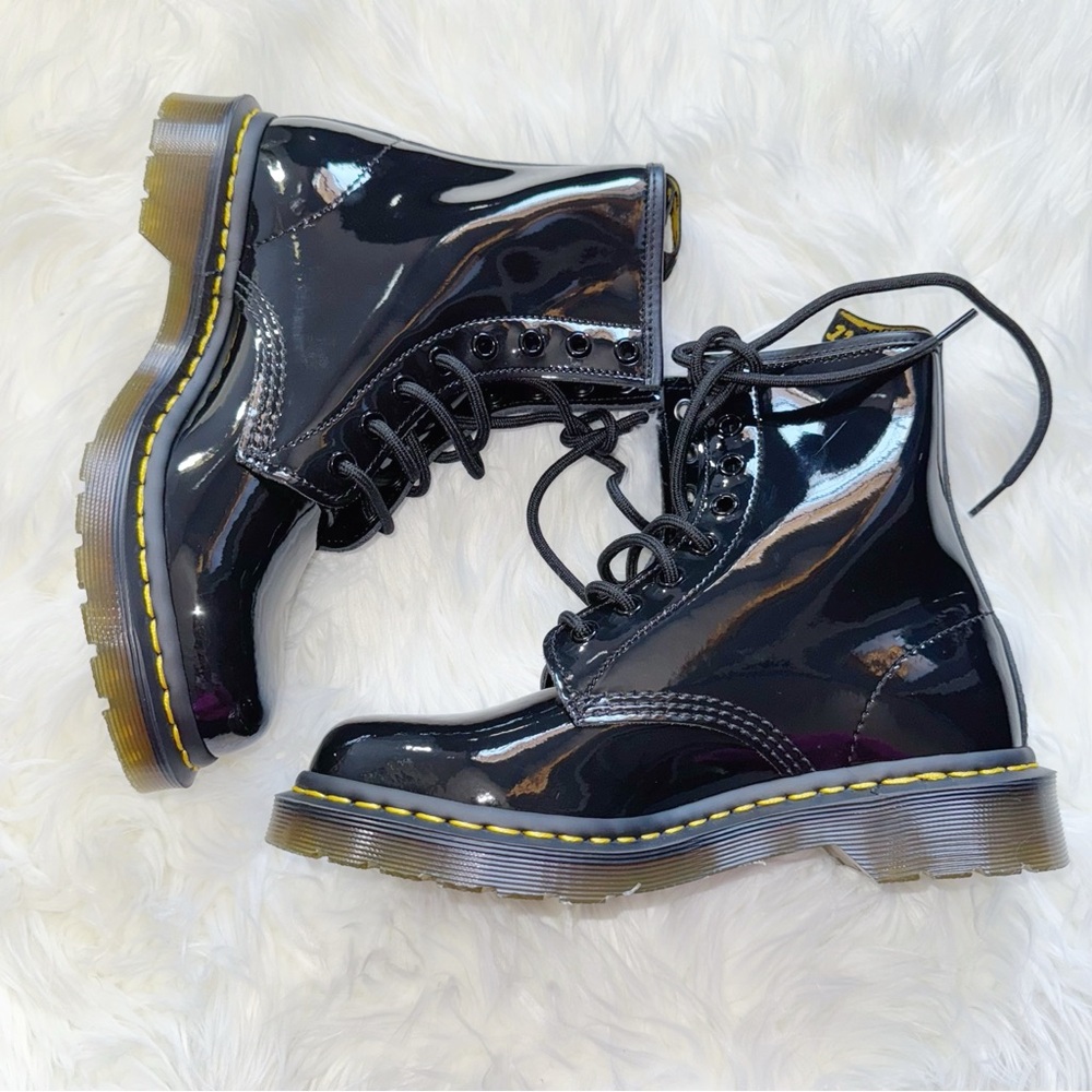 Dr. Martens Black Patent Leather Lace-Up Boots Size 7 - Picture 4 of 10
